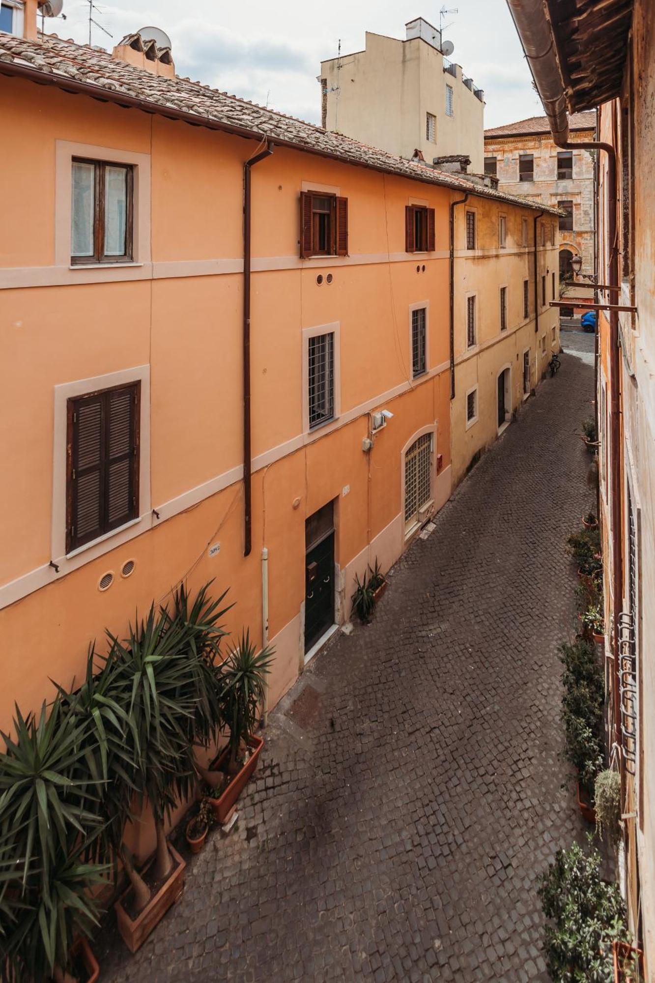 Nl Trastevere Rom Exteriör bild